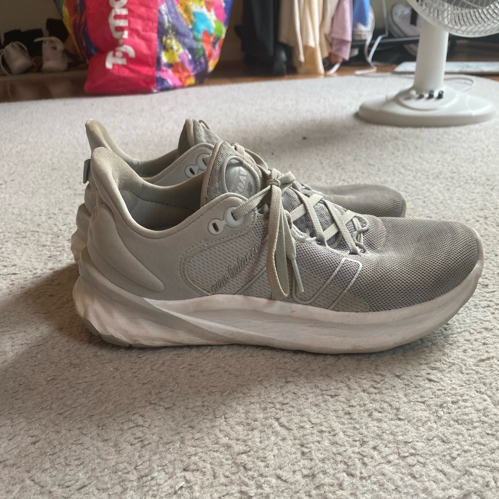 New Balance fresh foam roav sneakers!